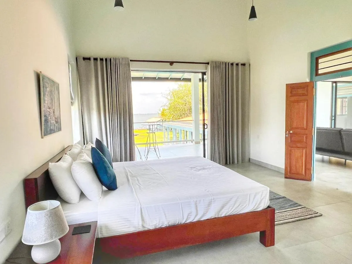 Villa Lagoonscape Negombo